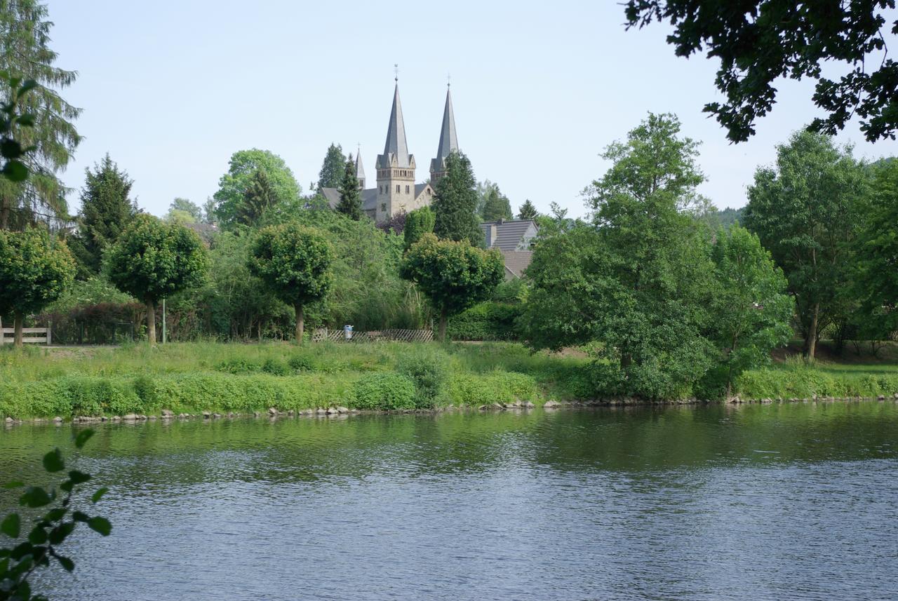 Hotel Burgcafe Dattenfeld Buitenkant foto